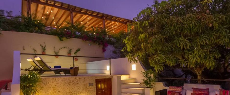 Colonial 7 BDRM Mansion in Historic Centre with Pool