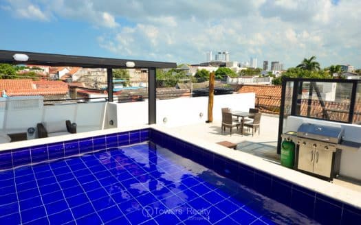 Colonial mansión + terrace, pool and view