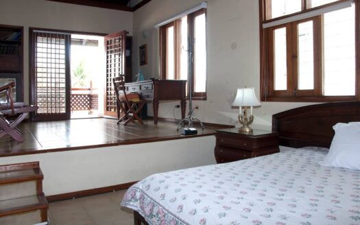 7 Bedroom Mansion in Bocagrande