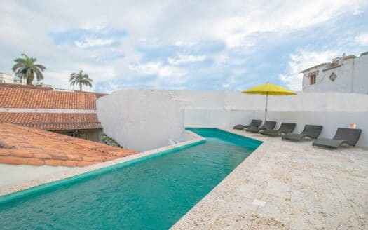 15 Bedroom Villa in the Old City