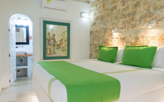 15 BR Fantastic Santo Villa | Old City Centre