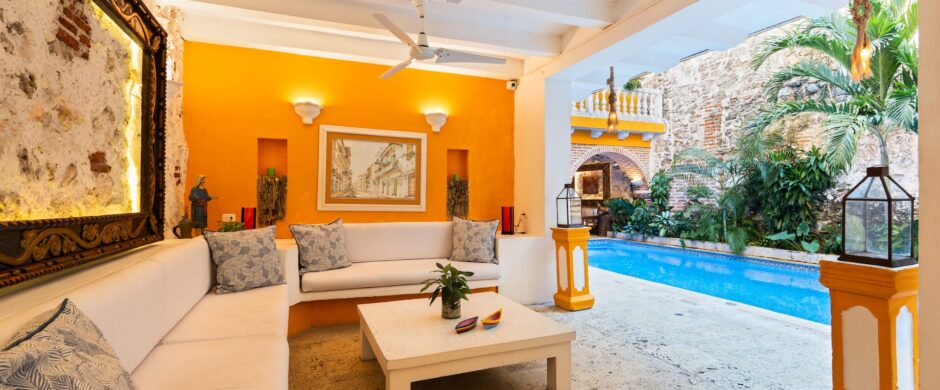 Homepage 15 BDRM Fantastic Villa | Old City Centre