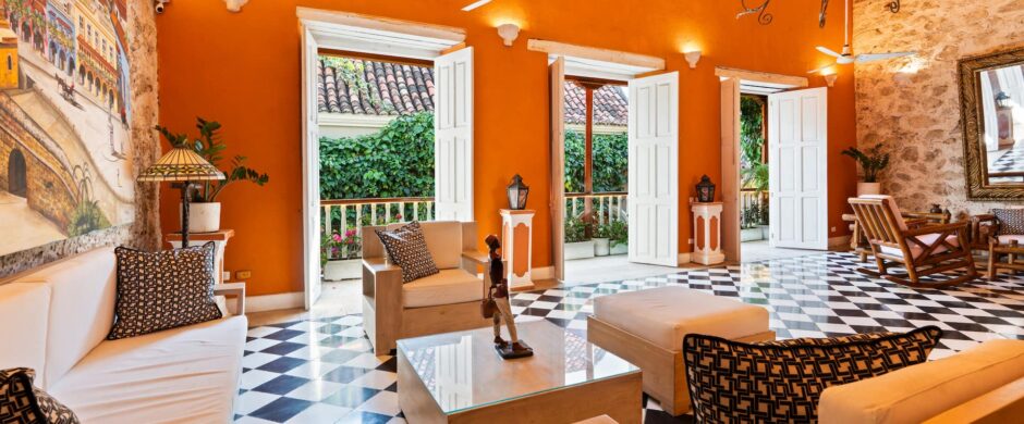 Homepage 15 BDRM Fantastic Villa | Old City Centre