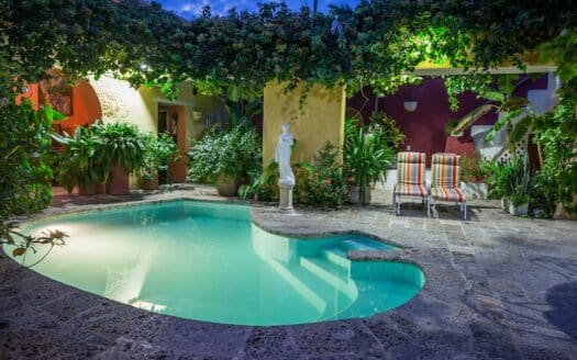Charming Old City 5 Bedroom Chateau