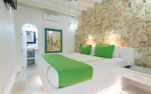 15 BR Fantastic Santo Villa | Old City Centre