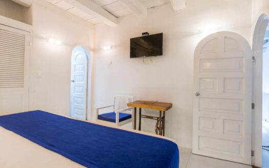 15 BR Fantastic Santo Villa | Old City Centre