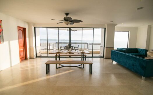 Lux 8 BR Penthouse + 2 Private Jacuzzis