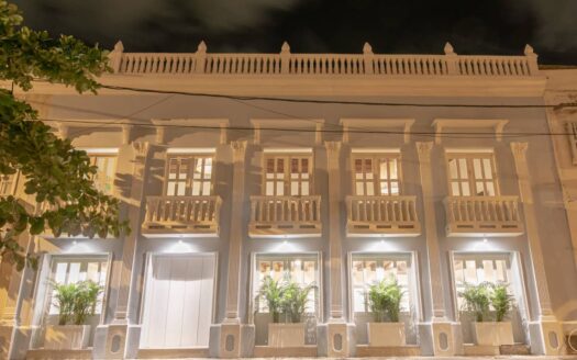 15 Bedroom Villa in the Old City
