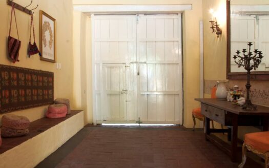 Charming Old City 5 Bedroom Chateau