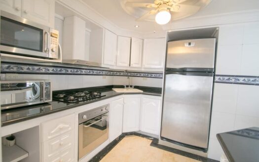 Lux 8 BR Penthouse + 2 Private Jacuzzis
