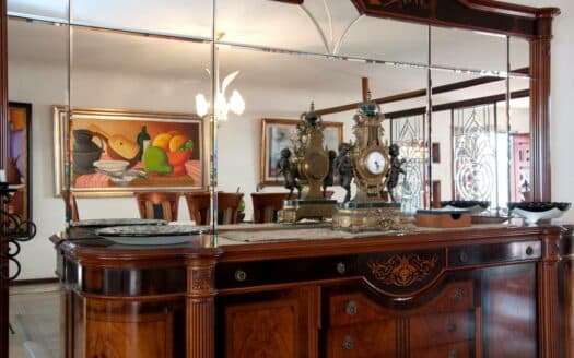 7 Bedroom Mansion in Bocagrande