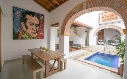 4 BR Luxury Mansion in Top Location Old City