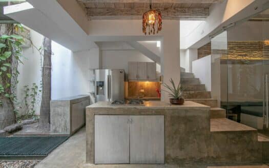 Old City 5 Bedroom Mansion
