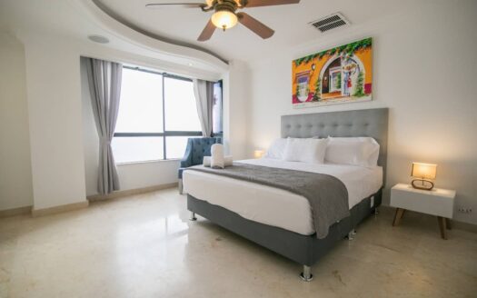 Lux 8 BR Penthouse + 2 Private Jacuzzis