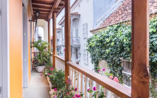 15 BR Fantastic Santo Villa | Old City Centre