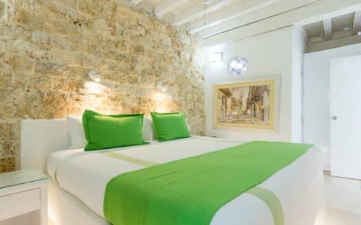 15 BR Fantastic Santo Villa | Old City Centre