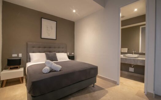 15 Bedroom Villa in the Old City