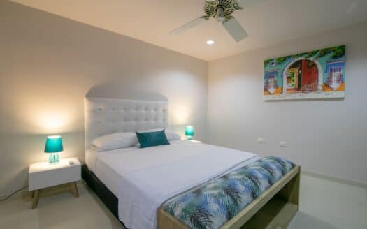 Beautiful 6 BR Mansion in Bocagrande