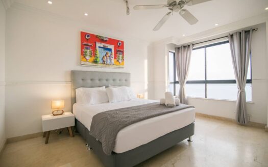 Lux 8 BR Penthouse + 2 Private Jacuzzis