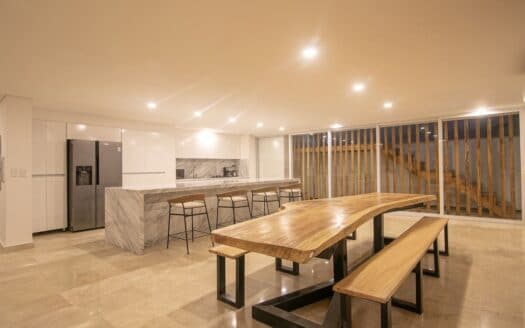 16 BR in Clock Tower Plaza with Private Pool