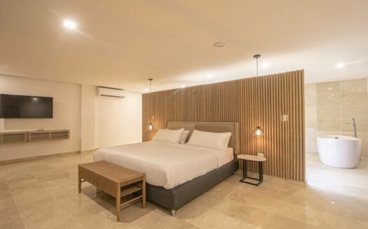 16 BR in Clock Tower Plaza with Private Pool