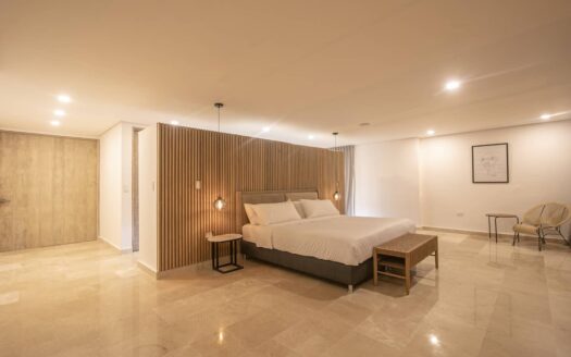 16 BR in Clock Tower Plaza with Private Pool