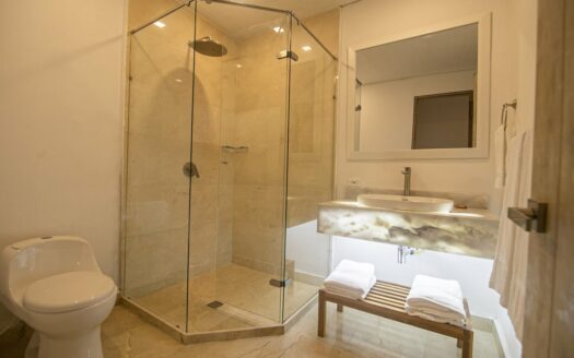 7 BR in Clock Tower Plaza with Private Pool