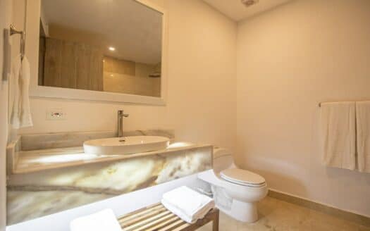 7 BR in Clock Tower Plaza with Private Pool