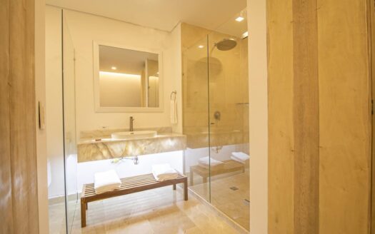 7 BR in Clock Tower Plaza with Private Pool