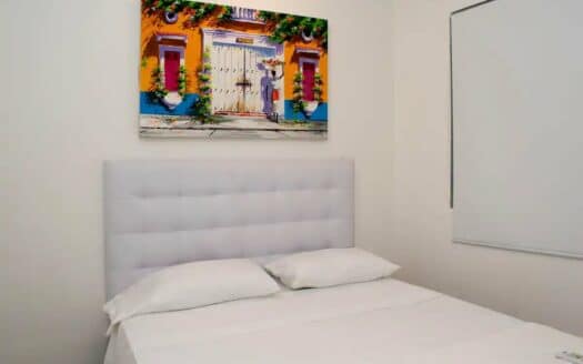 Beautiful 13 BR House in the Old City