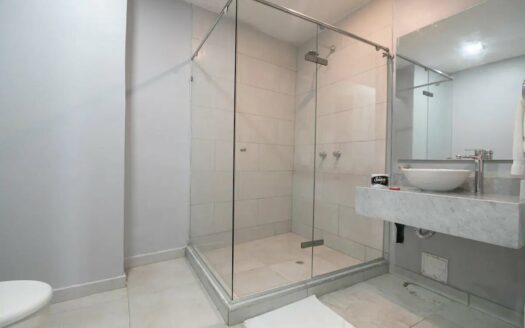 Beautiful 13 BR House in the Old City