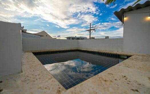Beautiful 13 BR House in the Old City