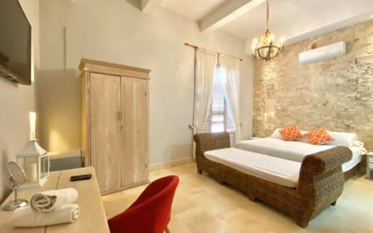 15 Bedroom New House in Old City w/ Rooftop Pool