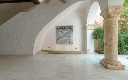 Casa Antonio – Renovated Colonial House 6Bdr