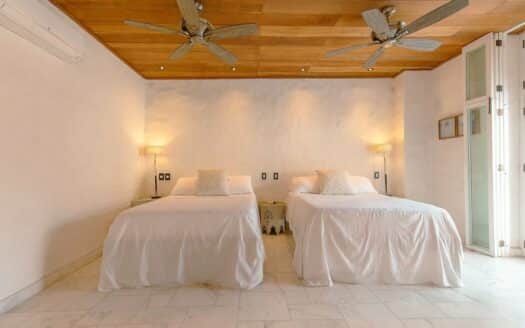 Casa Antonio – Renovated Colonial House 6Bdr