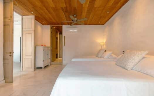 Casa Antonio – Renovated Colonial House 6Bdr