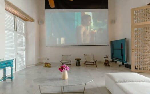 Casa Antonio – Renovated Colonial House 6Bdr