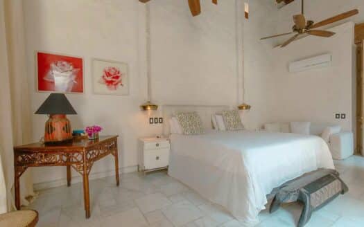 Casa Antonio – Renovated Colonial House 6Bdr