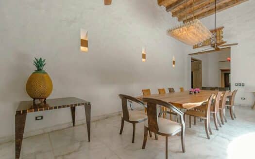 Casa Antonio – Renovated Colonial House 6Bdr