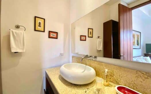 STUNNING 5 Bedroom Mansion in the old City