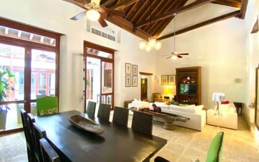 STUNNING 5 Bedroom Mansion in the old City