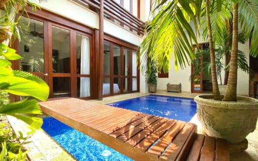 STUNNING 5 Bedroom Mansion in the old City