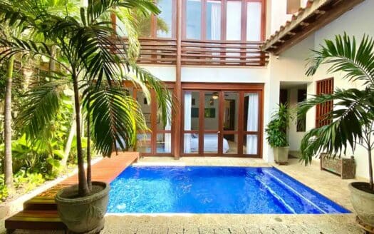 STUNNING 5 Bedroom Mansion in the old City