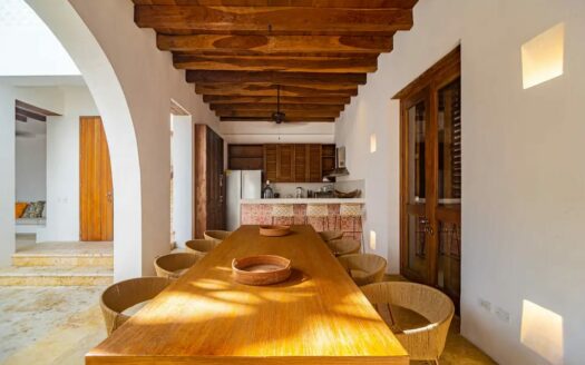 4 Bedroom Luxury House in Old City