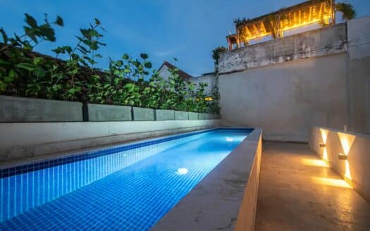 5 Bedroom Luxury Villa in Old City