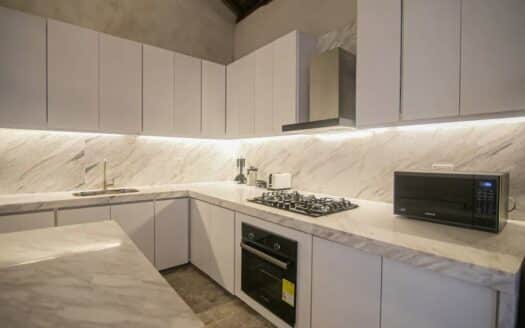 Luxury 5 Bedroom Villa Old City