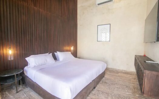 Luxury 5 Bedroom Villa Old City