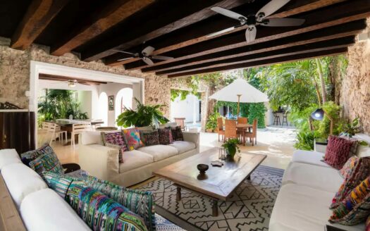 Stunning 5BR Villa with pool in Cartagena
