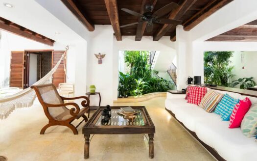 Stunning 5BR Villa with pool in Cartagena