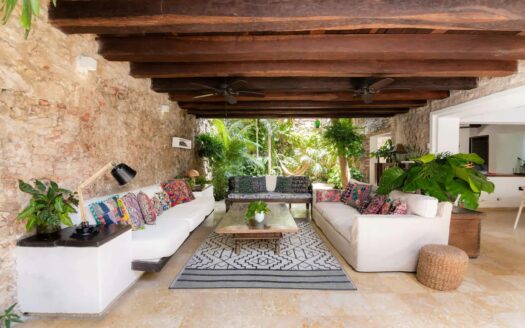 Stunning 5BR Villa with pool in Cartagena